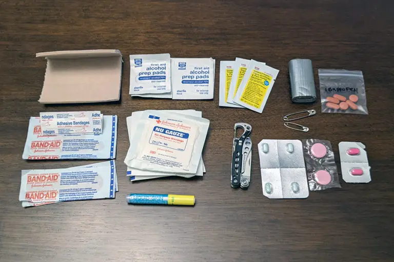 Complete Guide to Homemade Backpacking First Aid Kits - Med Kit Authority